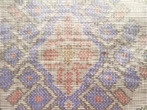 アンティーク　花唐草模様織り出し本場大島紬着物